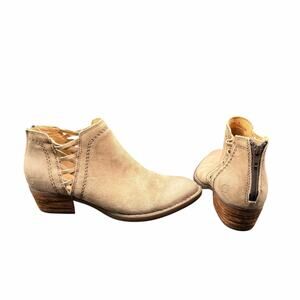 Born Suede Cutout Ankle Booties Taupe Beige brown Low Heel Western Style 8M